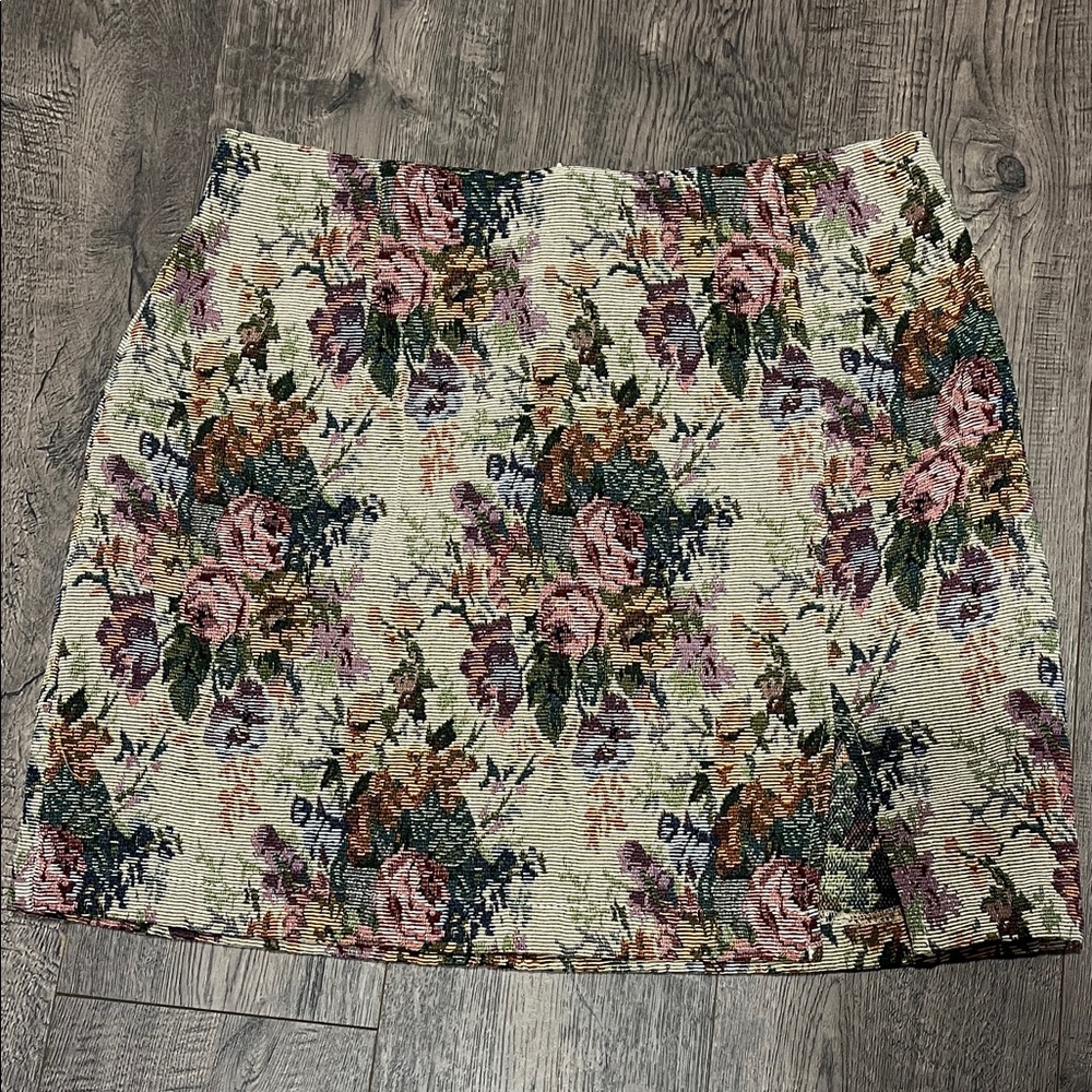 Wild Fable Target Floral Patterned carpet bag Skirt